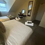 The Boutique 3* 번드런