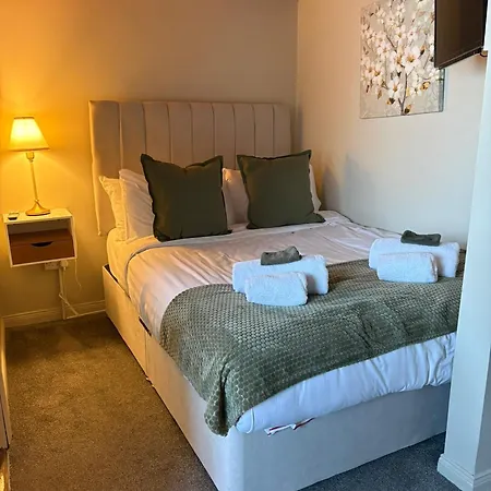 The Boutique 3*